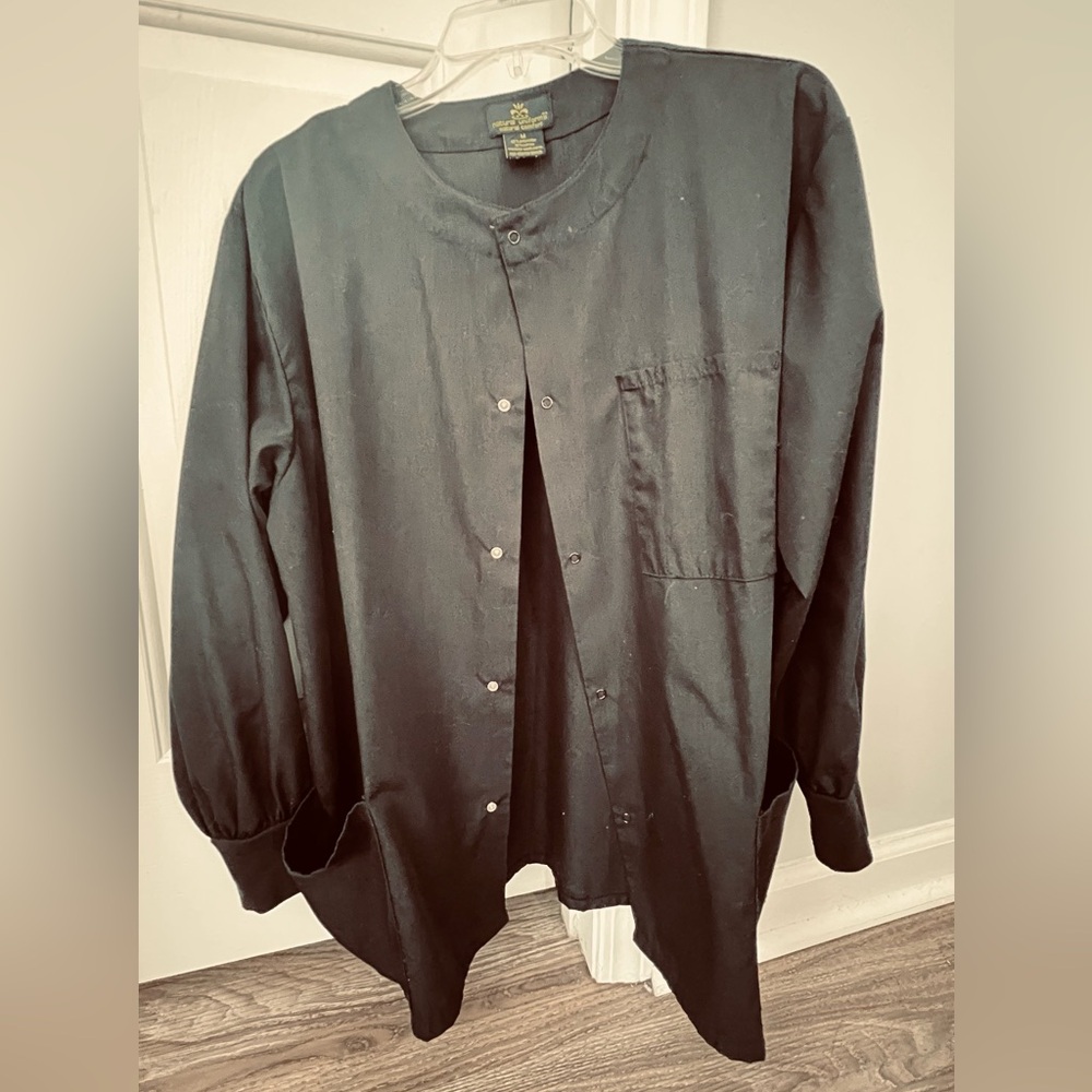 Scrub jacket